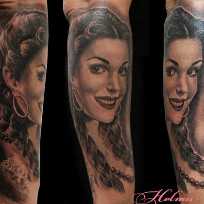 Pin up black and grey tattoo ibiza